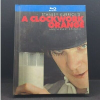 A Clockwork Orange (Two-Disc Anniversary Edition Blu-ray Book Packaging)