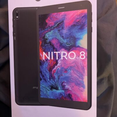 Max west Nitro 8 Tablet LIKE NEW