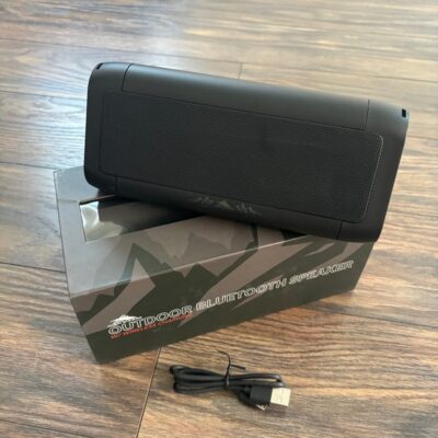 ♡New♡ High Sierra Outdoor Bluetooth Speaker