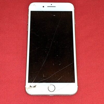 iPhone 8 Plus (A1897) – 64 GB #3 (For parts)***