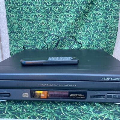RCA RP-8055A 5 Disk CD Changer / player Remote included – Tested