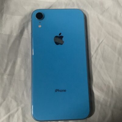 Apple iPhone XR 64 GB