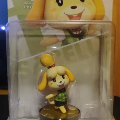 Isabelle Amiibo  Nintendo Super Smash Bros collectible New in Box