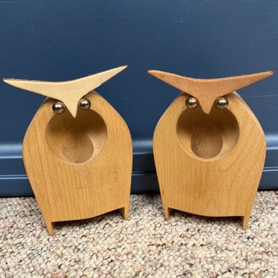 Wood owl amplifier speakers