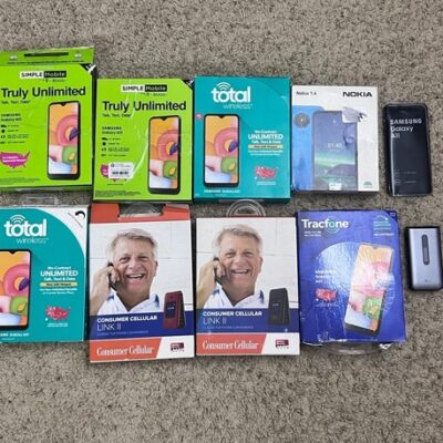 Lot of Smart Phones Cell Phones Galaxy Nokia