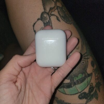 Apple AirPods 2nd Generation with Charging Case