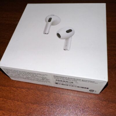 AirPods