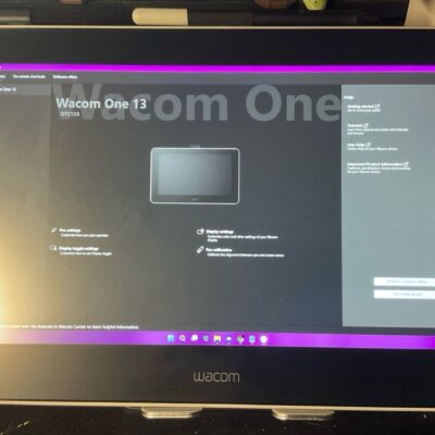 Wacom One display tablet