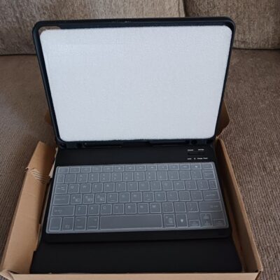IPad Pro 11 Case with Keyboard and Pen Holder