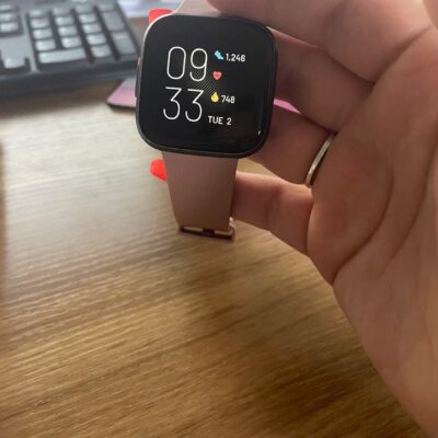 Fitbit versa 2