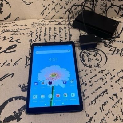 Lenovo smart tab m8 tablet and Google assistant