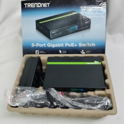 Trendnet TNET-TPE-TG50G Version v2.0R 5-Port Gigabit PoEPlus Switch