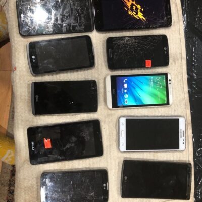 Used cellphones for parts lot