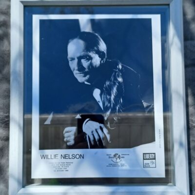 FRAMED WILLIE NELSON 8″X10″