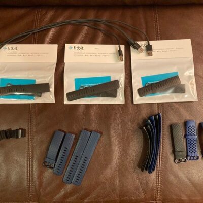 Fitbit Charge 4 bands and chargers