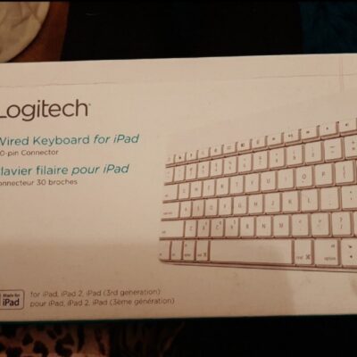 Logitech wired 30 pin KBD for iPad 1st, 2nd & 3rd gen. Designed for classroom