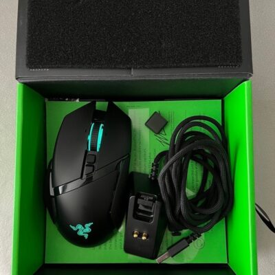 Razer Basilisk Ultimate Wireless Optical Gaming Mouse with Charging Dock