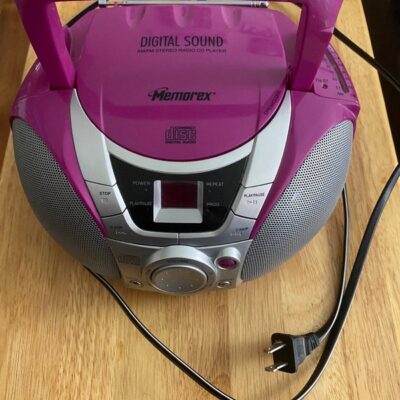 Memorex Portable CD Player AM FM Stereo Radio MP3112-40 Purple Boombox