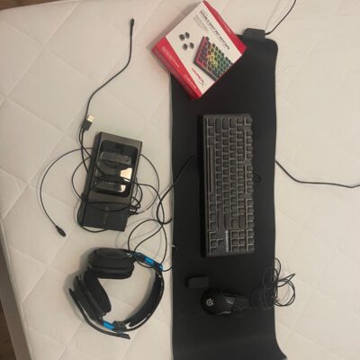 GAMING GEAR LOT / SET