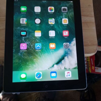 9.7″ Black Apple iPad 4 (4rd Gen) 16GB W