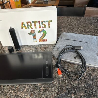 XP-PEN Artist 12 Drawing Tablet With Extras!