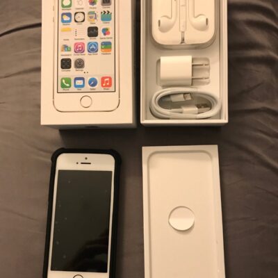 Apple iPhone 5S 16GB in gold for Sprint