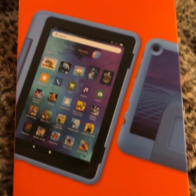 (New in box still sealed) Fire HD kids pro blue aged 6+