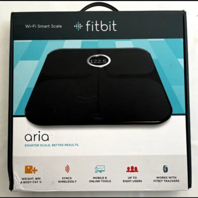 Fitbit Bundle Charge & Flex Watches & Fitbit Arias Scale