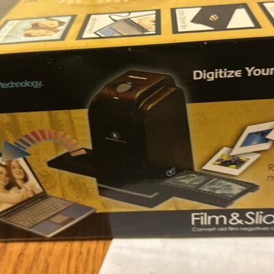 Innovative Technologies Film & Slide Converter for Computer USB  ITNS-300 2008