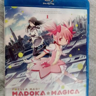 Madoka Magica Volume 1 Blu Ray ANIPLEX 2013 US