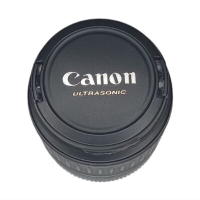 Canon Ultrasonic EF-S 18-55mm 0.28m/0.9ft Lens