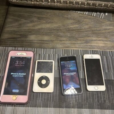 Lot of 3 iPhones and 1 iPod