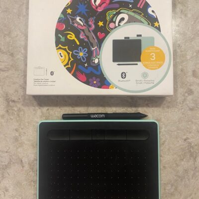 Wacom Intuos Drawing Tablet