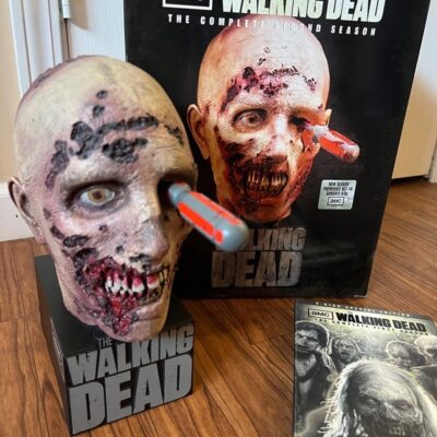 Season 2 collectors edition TWD The Walking Dead