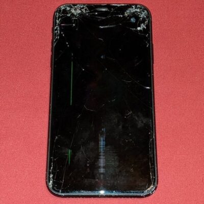 iPhone XR (A1984) – 64 GB (For parts)***