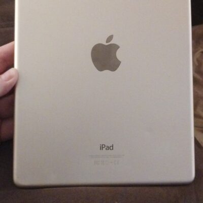 Apple iPad Tablet